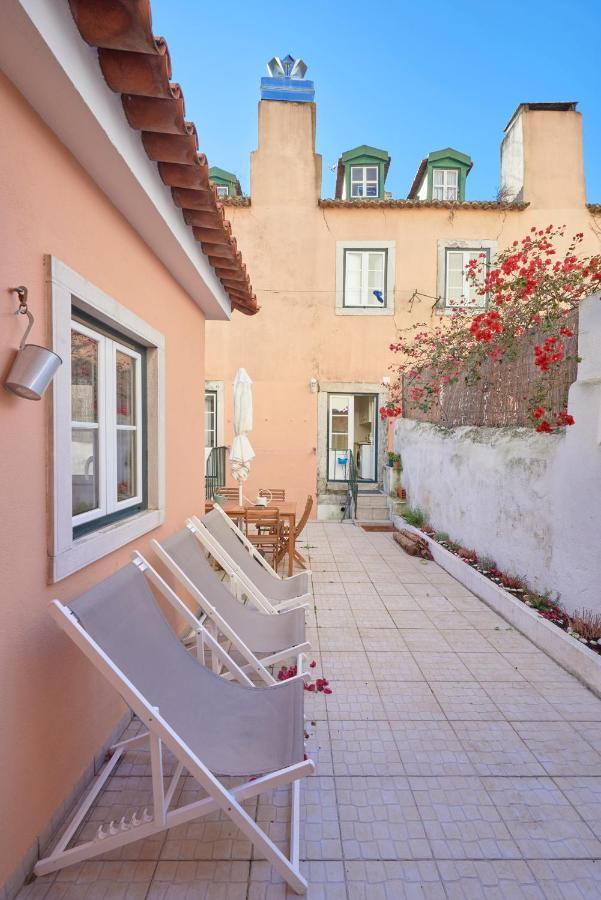 Amazing Terrace And Riverview In Historical Lisbona Esterno foto